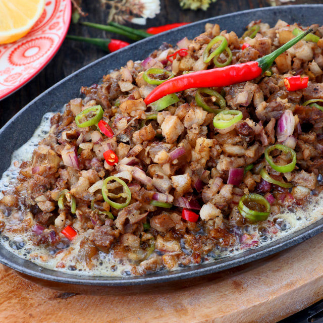 Pork Sisig Recipe (Crispy Sizzling Pork Sisig)
