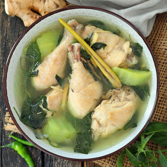 Tinolang Manok Recipe (Chicken Ginger Soup)